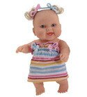 poupee Mini bébé fille européenne brune avec robe rayées