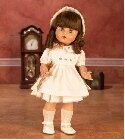 Mariquita robe brodée poupee